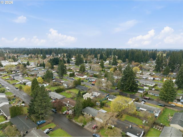 12306 Se 1ST St, Vancouver, WA 98660