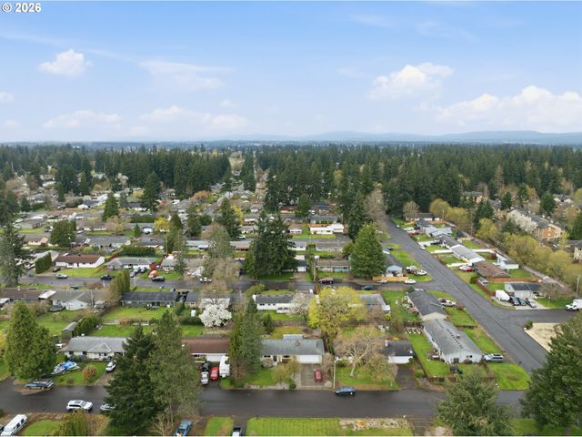 12306 Se 1ST St, Vancouver, WA 98660