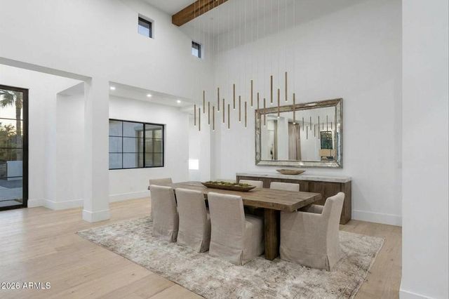 6821 E VALLEY VISTA Lane, Paradise Valley, AZ 85253