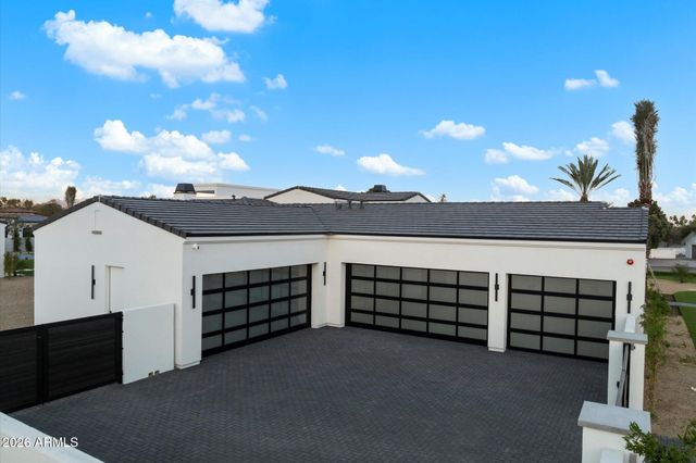 6821 E VALLEY VISTA Lane, Paradise Valley, AZ 85253