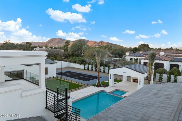 6821 E VALLEY VISTA Lane, Paradise Valley, AZ 85253