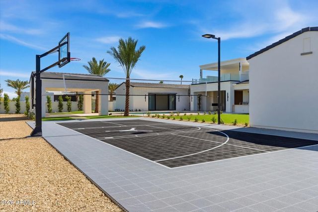 6821 E VALLEY VISTA Lane, Paradise Valley, AZ 85253