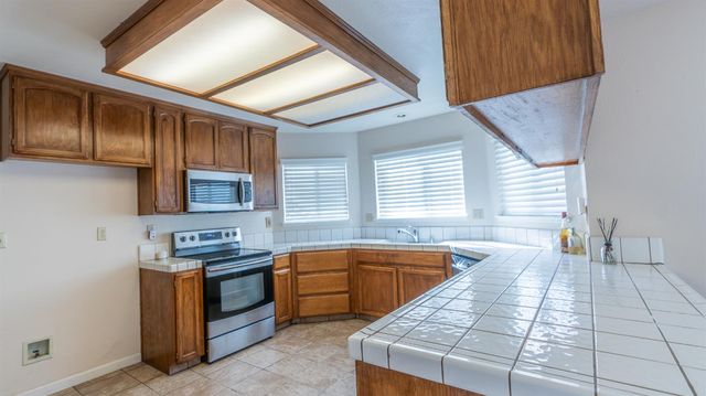 2640 Parkway, Ceres, CA 95307