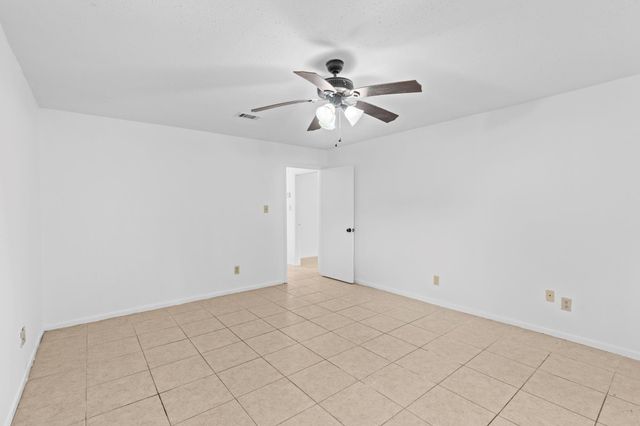 10102 Valley Breeze Drive, Houston, TX 77078