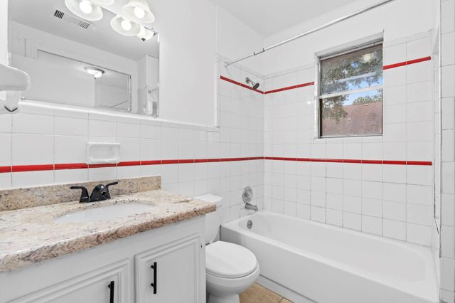 10102 Valley Breeze Drive, Houston, TX 77078