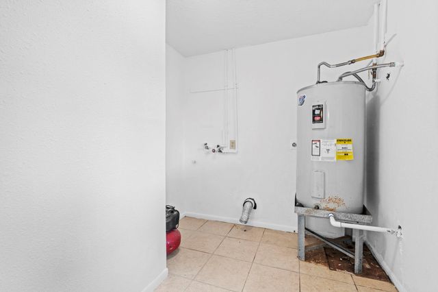 10102 Valley Breeze Drive, Houston, TX 77078