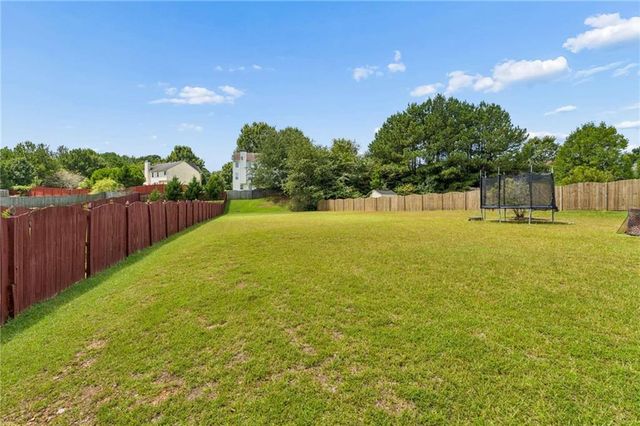 5076 Huntcrest Drive SW, Mableton, GA 30126