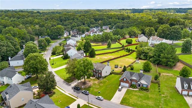 5076 Huntcrest Drive SW, Mableton, GA 30126