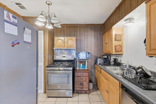 6807 Prosper Street, Dallas, TX 75209