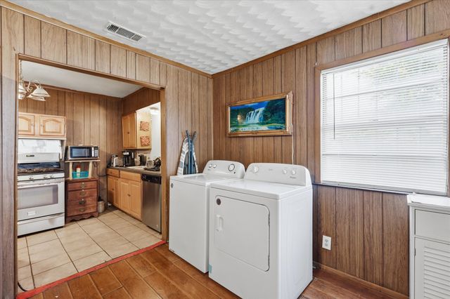 6807 Prosper Street, Dallas, TX 75209