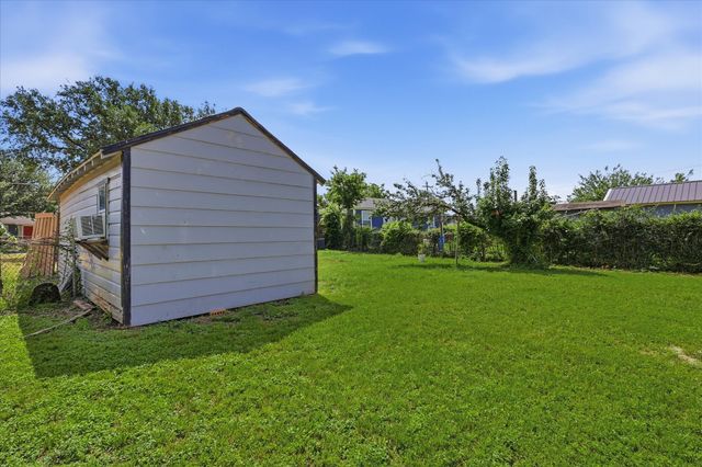 6807 Prosper Street, Dallas, TX 75209