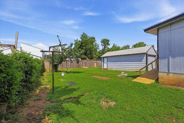 6807 Prosper Street, Dallas, TX 75209