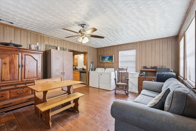 6807 Prosper Street, Dallas, TX 75209