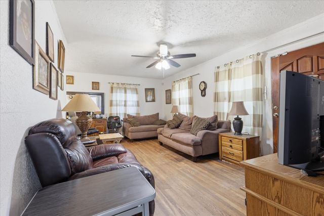 6807 Prosper Street, Dallas, TX 75209