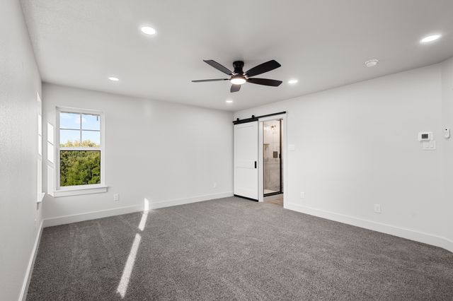 121 Jim Walter Drive, Runaway Bay, TX 76426