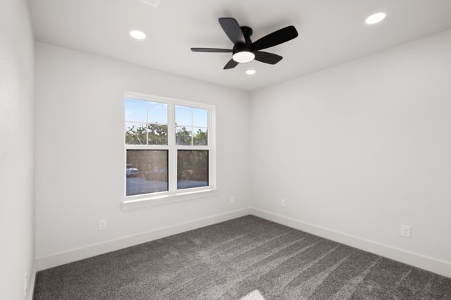 121 Jim Walter Drive, Runaway Bay, TX 76426