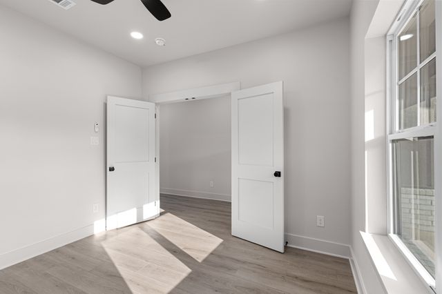 121 Jim Walter Drive, Runaway Bay, TX 76426