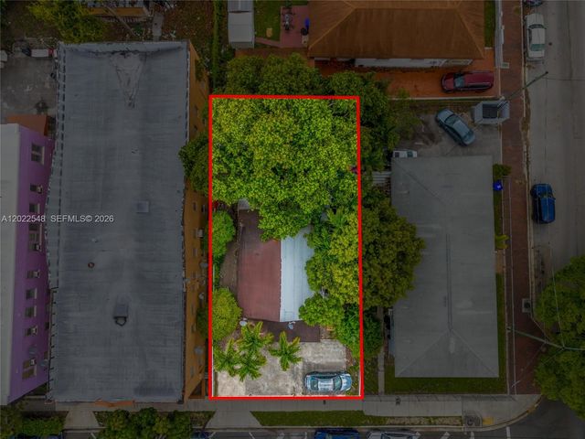 1568 SW 5th St, Miami, FL 33135