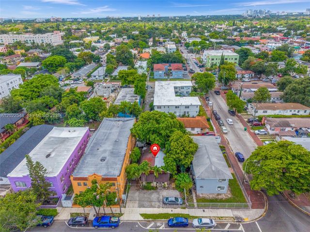 1568 SW 5th St, Miami, FL 33135