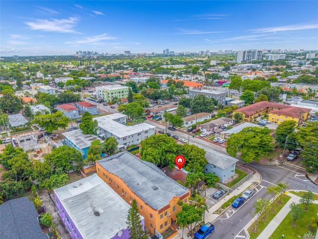 1568 SW 5th St, Miami, FL 33135