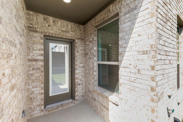 2634 Copper Breaks Street, Dallas, TX 75228