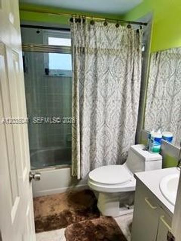 4441 NW 55th Dr, Coconut Creek, FL 33073