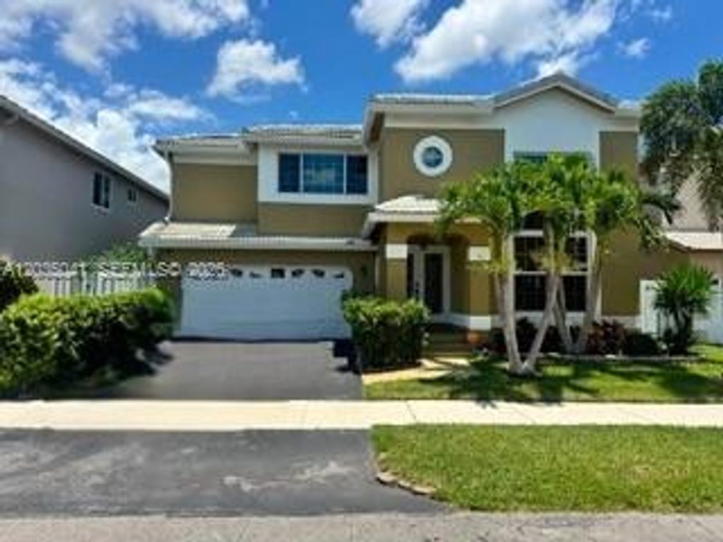 4441 NW 55th Dr, Coconut Creek, FL 33073