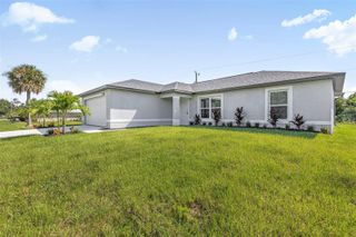 418 NW 11TH TERRACE, Cape Coral, FL 33993