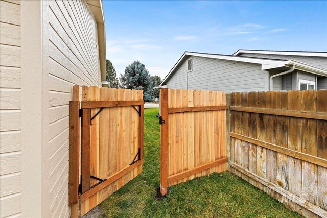 7832 W Peterson St, Boise, ID 83714