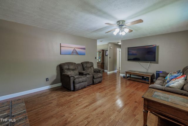 314 Woodvale Road, Blountville, TN 37617