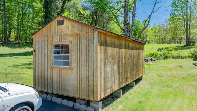 314 Woodvale Road, Blountville, TN 37617