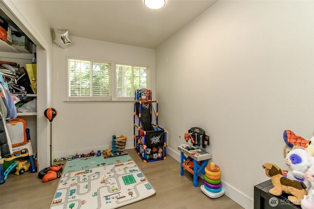 12524 Bingham Avenue E, Tacoma, WA 98446