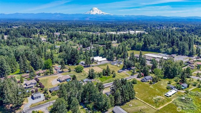 12524 Bingham Avenue E, Tacoma, WA 98446