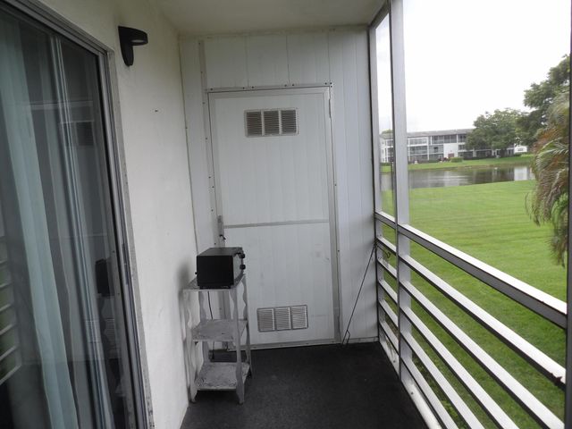 195 Fanshaw Way E 195, Boca Raton, FL 33434
