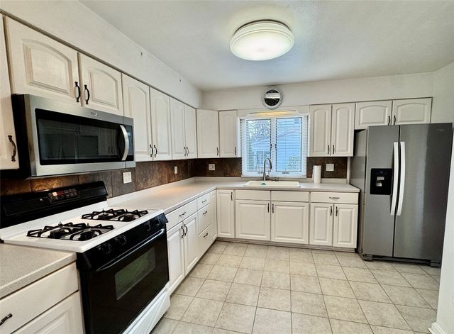 2921 WELLINGTON Road, Millcreek, PA 16506