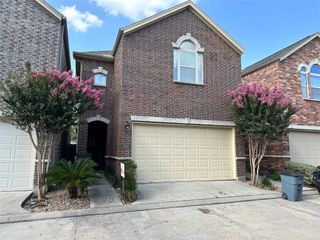 5151 Oasis Park Lane, Houston, TX 77021