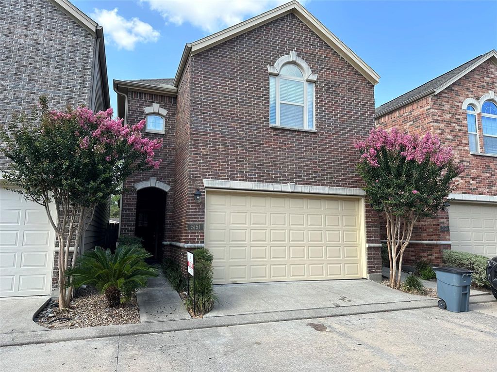 5151 Oasis Park Lane, Houston, TX 77021