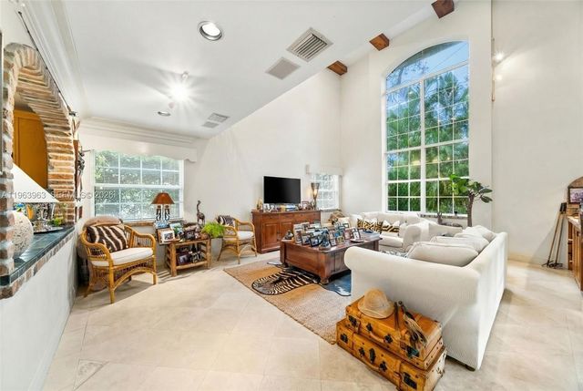 1255 Algardi Avenue, Coral Gables, FL 33146