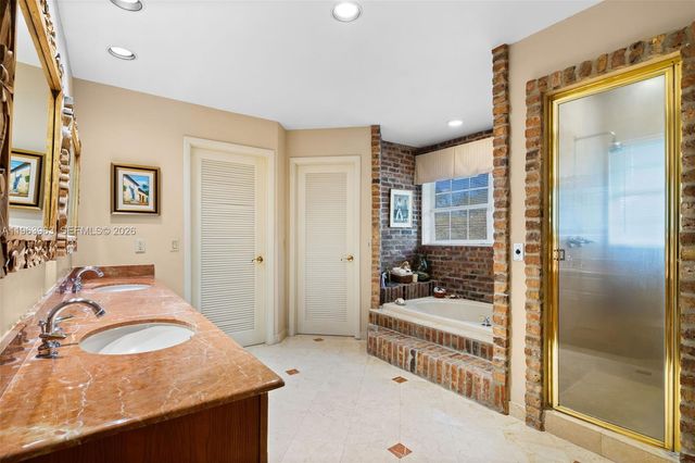 1255 Algardi Avenue, Coral Gables, FL 33146