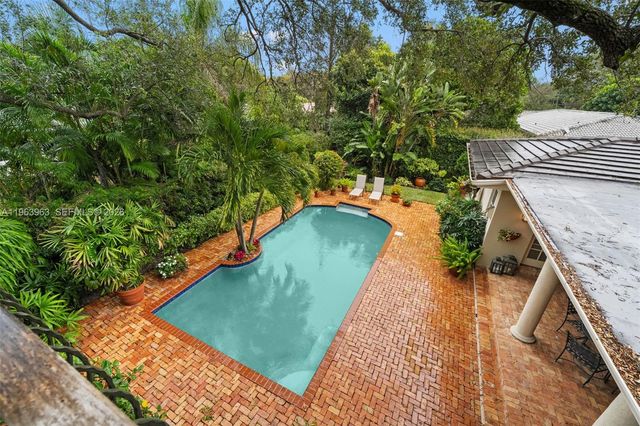 1255 Algardi Avenue, Coral Gables, FL 33146
