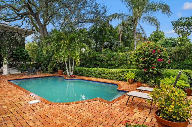 1255 Algardi Avenue, Coral Gables, FL 33146