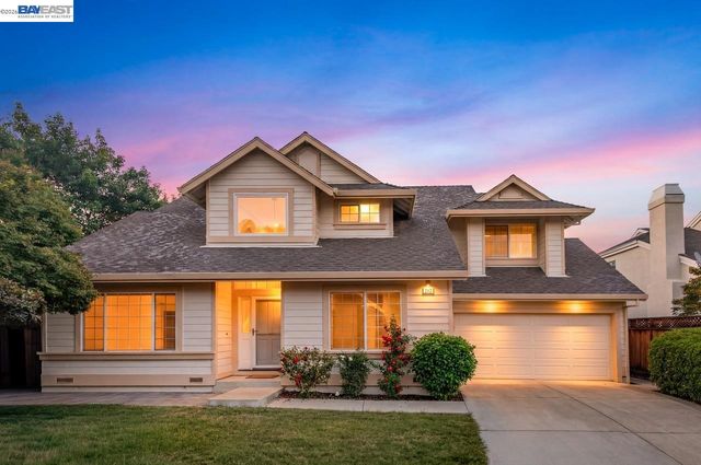 282 Del Valle Ct, Pleasanton, CA 94566