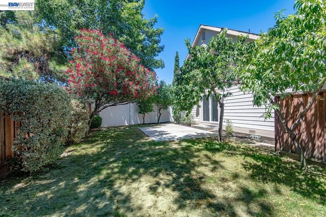 282 Del Valle Ct, Pleasanton, CA 94566