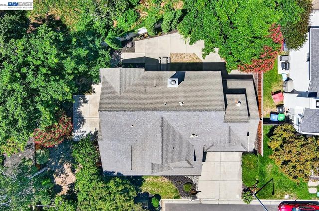 282 Del Valle Ct, Pleasanton, CA 94566