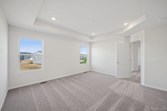 360 Hidden River W, Holly Township, MI 48442