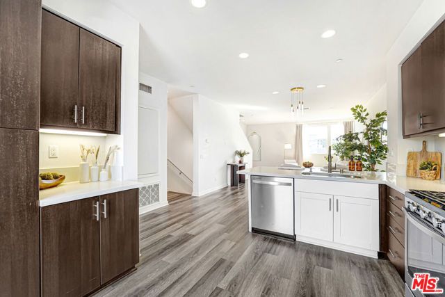 3945 Eagle Rock Boulevard 50, Los Angeles, CA 90065