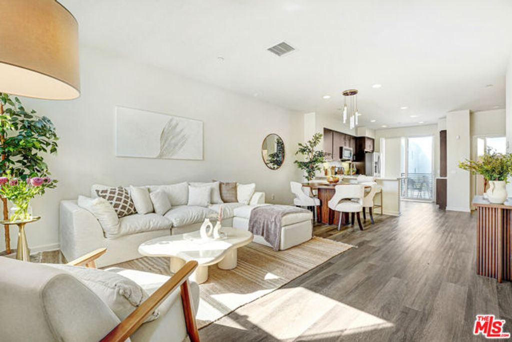 3945 Eagle Rock Boulevard 50, Los Angeles, CA 90065