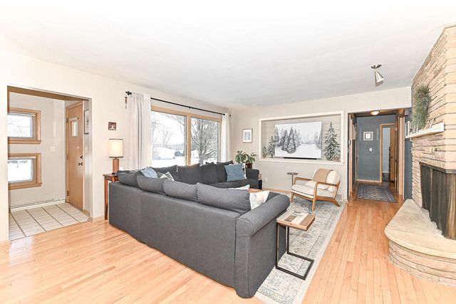 4265 N 163rd STREET, Brookfield, WI 53005