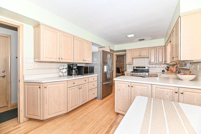 4265 N 163rd STREET, Brookfield, WI 53005