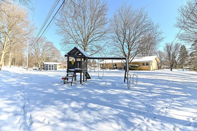 4265 N 163rd STREET, Brookfield, WI 53005